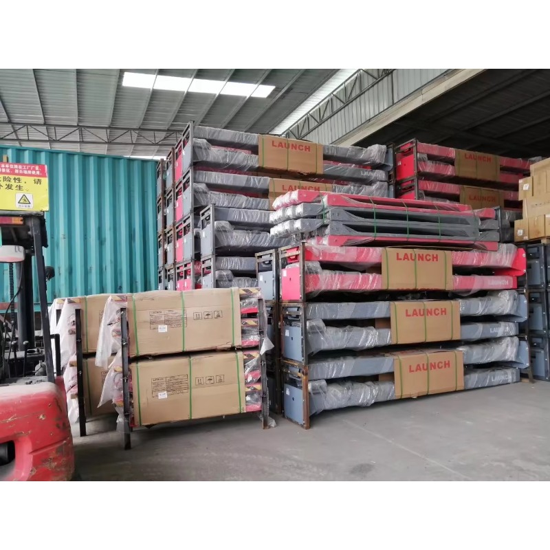 TLT240SB 4000kg 2柱式自動車リフト、車両エレ - Auto Repair Shop With Towing のレビューと価格